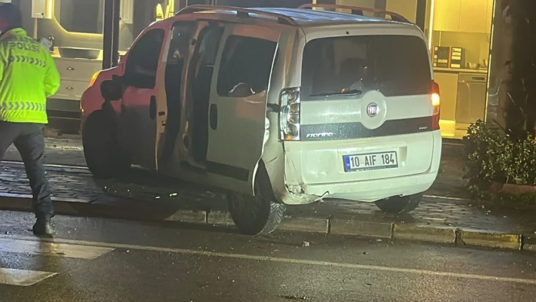 Alkollü kadın sürücü tutuklandı, 2 kız çocuğu yetim kaldı