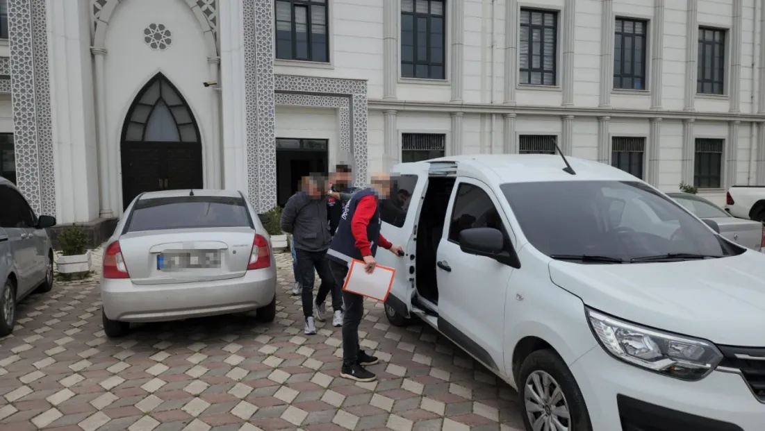 Kocaeli’de 2 şüpheli yakalandı