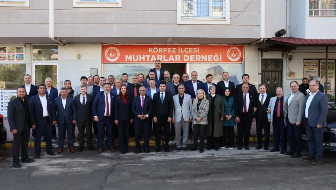 Körfez'de Muhtarlar günlerini görkemli kutladılar