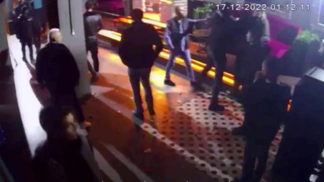 Sakarya'da 1 kişinin öldüğü silahlı çatışma anı kamerada