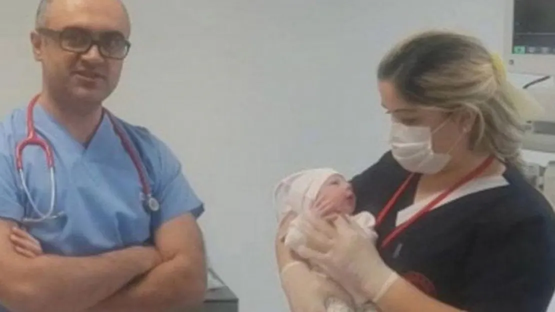 10 günlükken coronaya yakalandı, 8 günde iyileşti