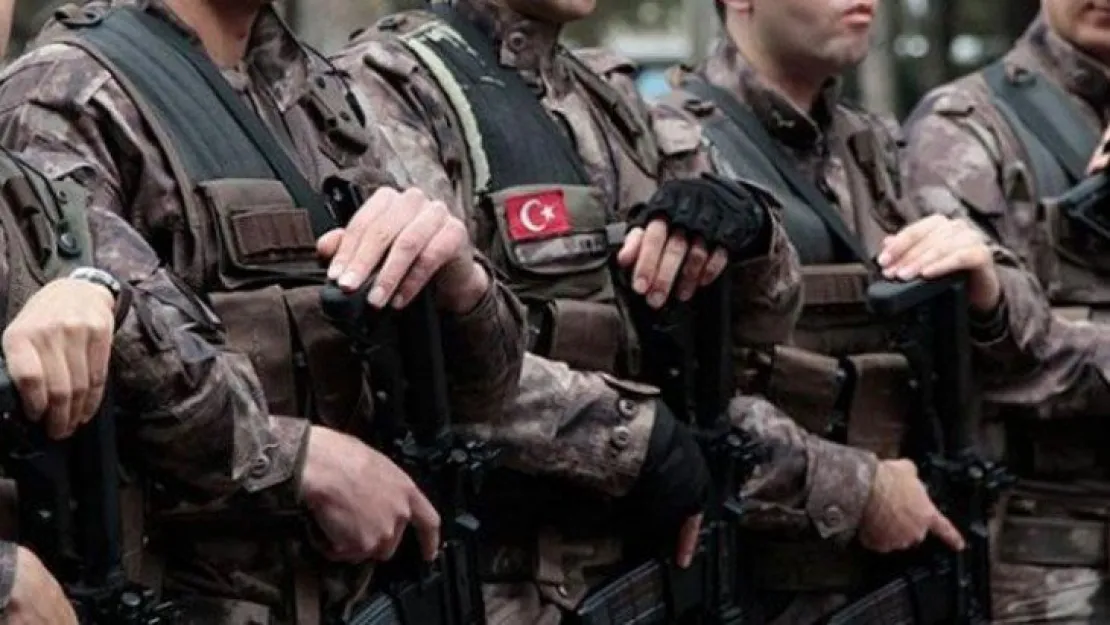 1000 Özel Harekatçı sınıra gidiyor