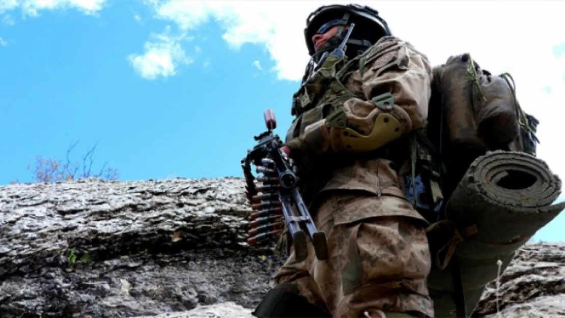 12 PKK/YPG'li terörist etkisiz hale getirildi