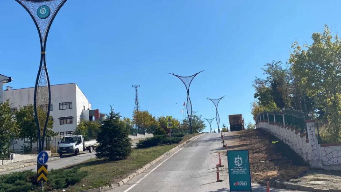 17 Ağustos Bulvarı'na otopark yapılıyor