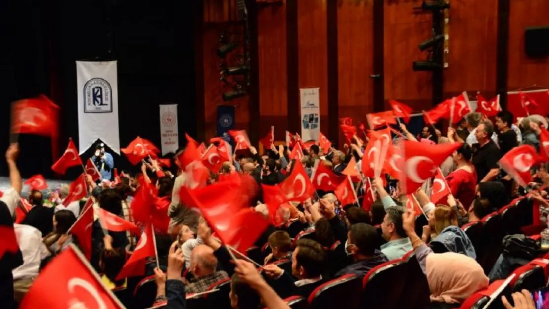 19 Mayıs gösterileri ilgiyle izlendi