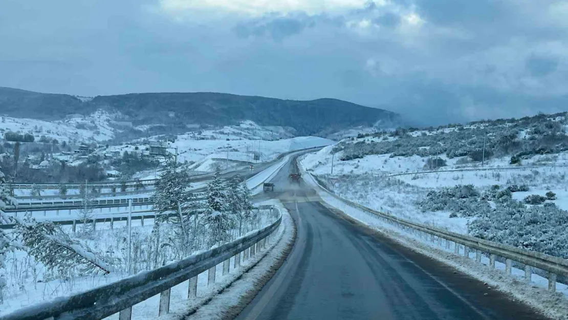 2 bin 321 personel ve 623 iş makinesi kar mesaisinde