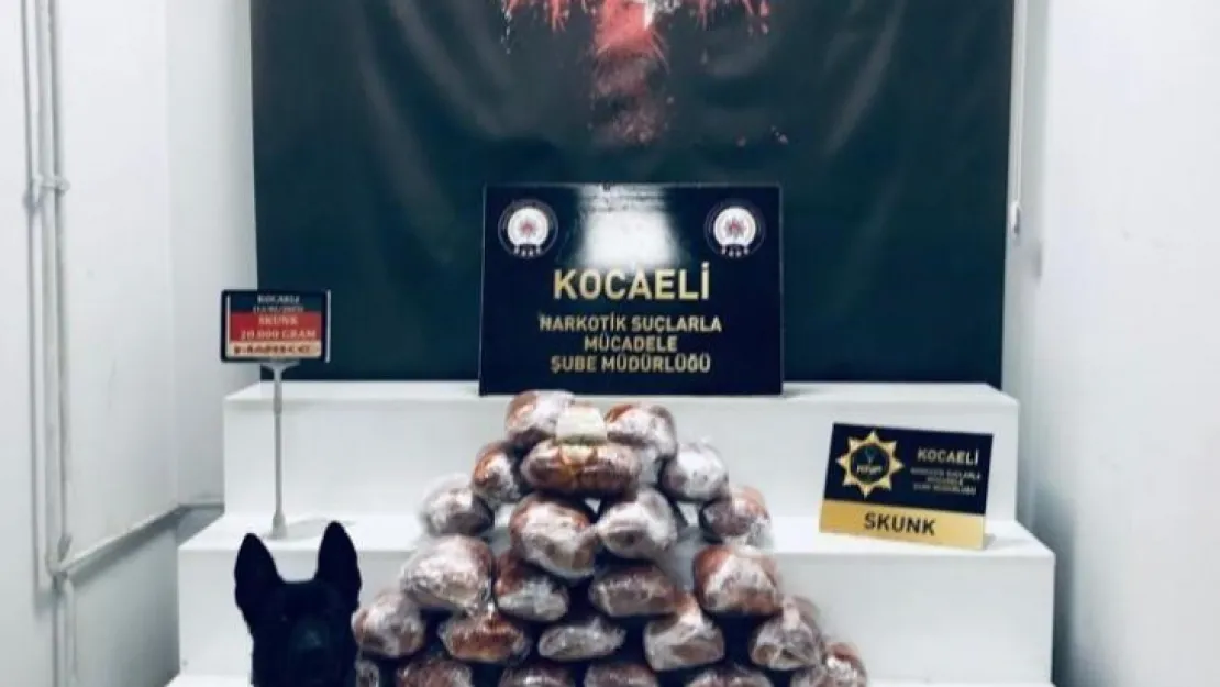 20 kilo uyuşturucuyu bakın nereye gizlemiş