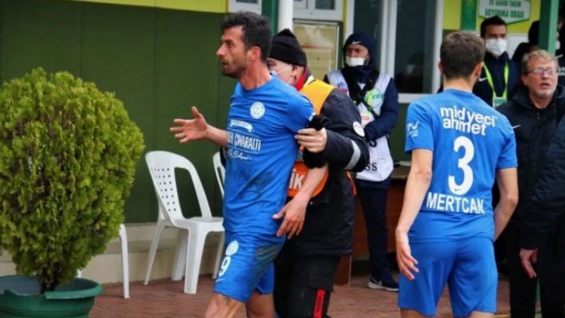 3. Lig'de ilk yarı bitiminde kavga çıktı!