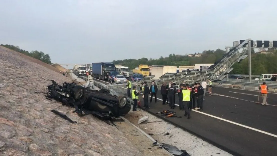 4 kişinin öldüğü kazada hurdaya dönen otomobilin şoförü izinliymiş