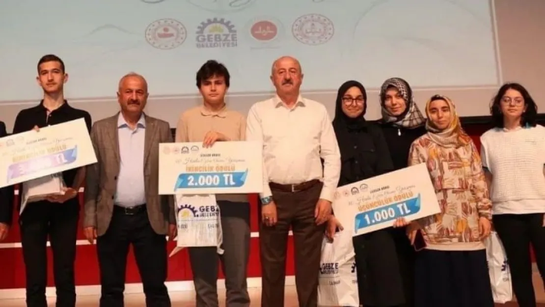 40 Hadis Ezbere Okuma Yarışması düzenlendi