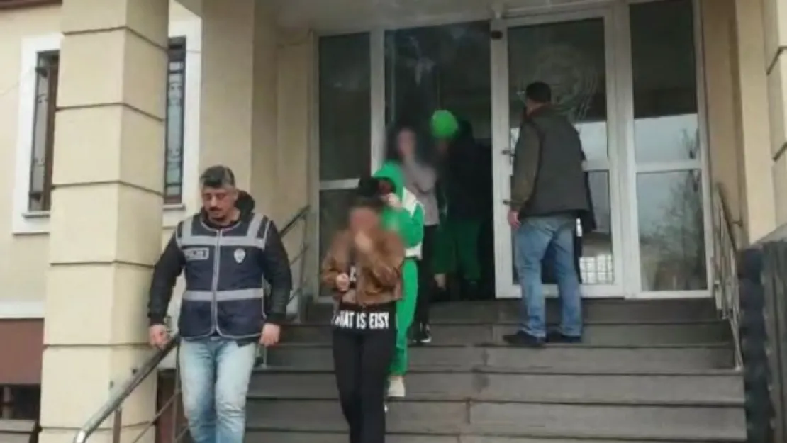 Sakarya'da 6 adrese eş zamanlı fuhuş operasyonu