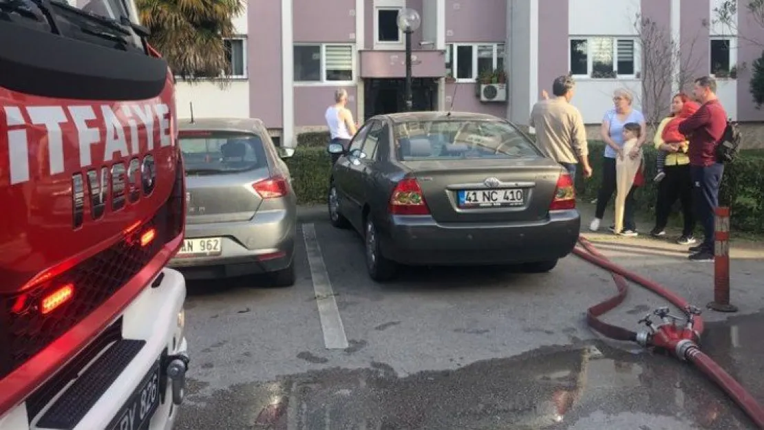 7 Katlı binada YANGIN!