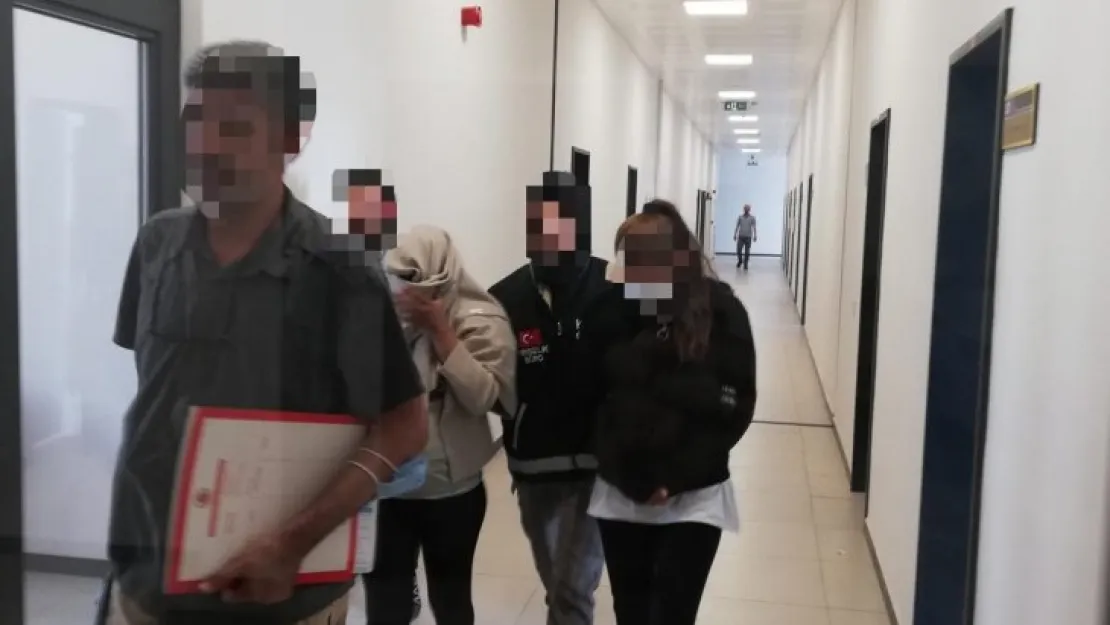 70 bin TL değerinde ziynet eşyası çaldılar
