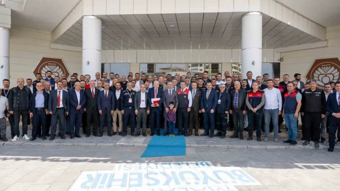 81 ilin itfaiyecileri Malatya'da toplandı