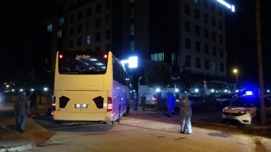 859 kişi, İzmit'teki 4 yurda yerleştirildi