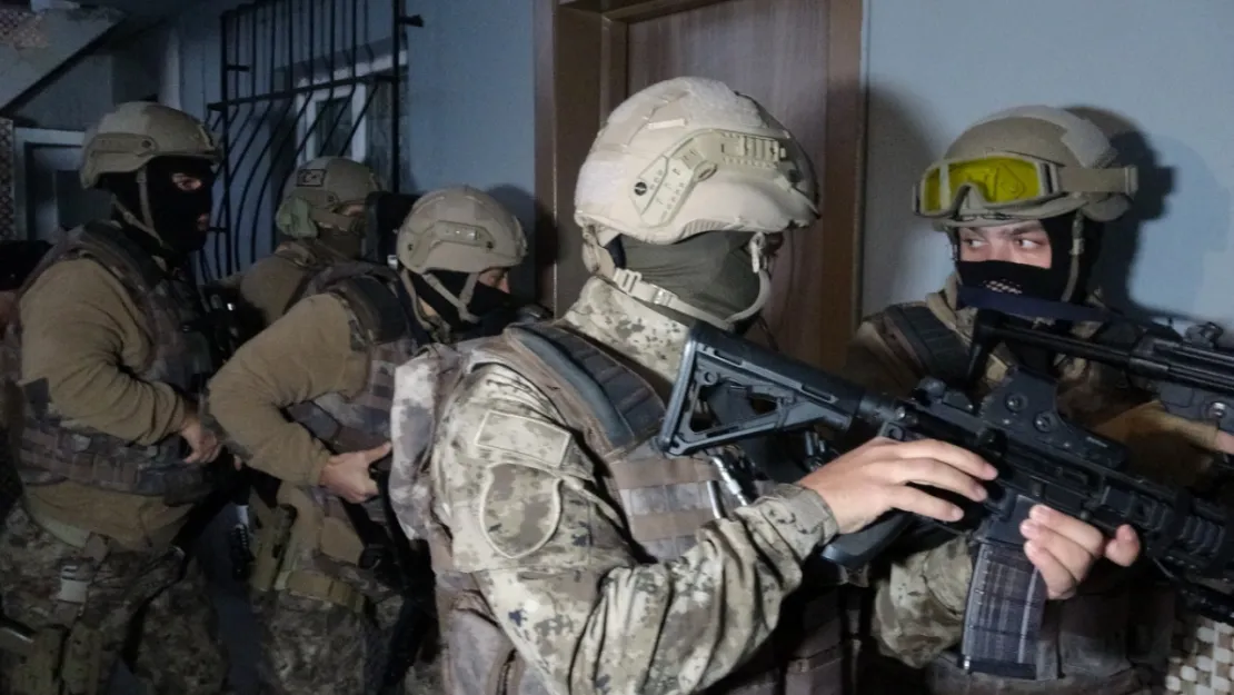 9 ilde 'bilişim suçları' operasyonunda 89 kişi tutuklandı