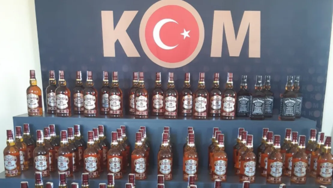 91 şişe gümrük kaçağı alkol ele geçirildi