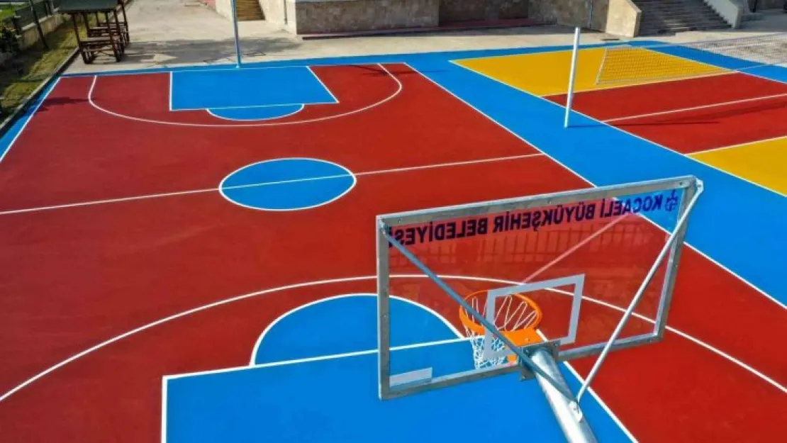 92 okula basketbol ve voleybol sahası yapıldı