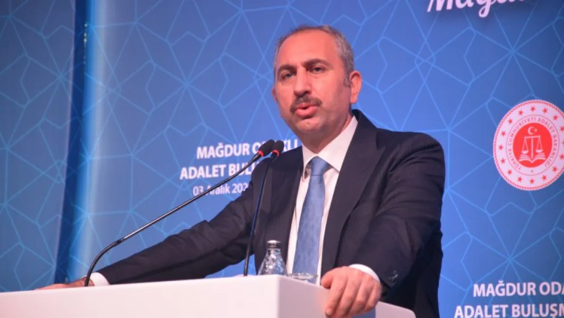 Adalet Bakanı Gül: İnsanlar kendi çocuğunu görmek için artık para ödemeyecek