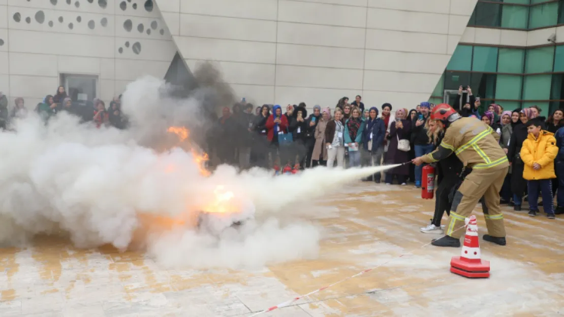 Afetlere karşı 300 kişiyle tehlike analizi