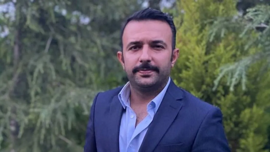 Ahmet Çağrı Şakar istifa etti!