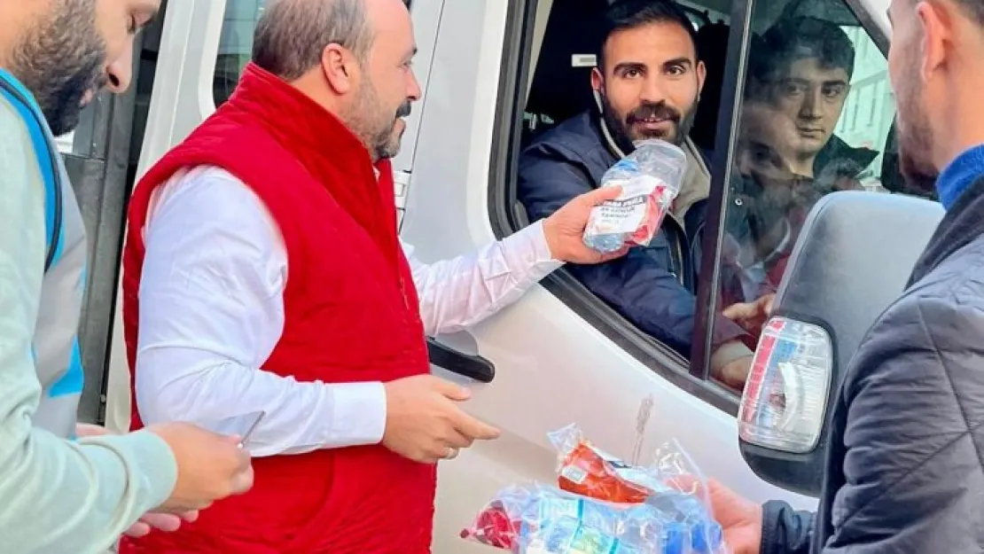 AK Dilovası'dan iftara 5 kala