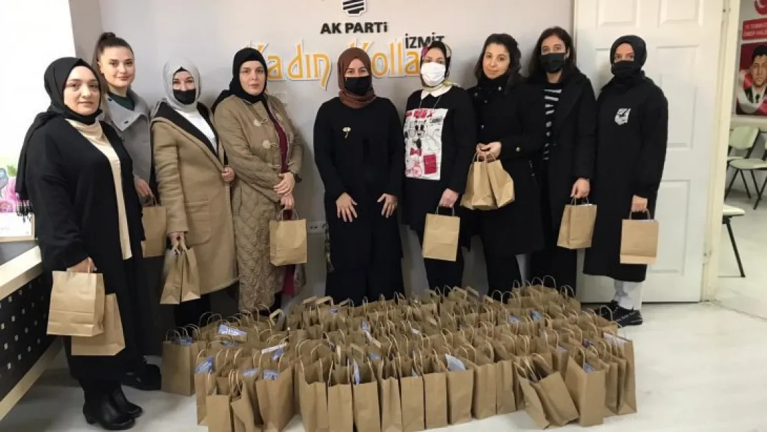 Ak Kadın İzmit sahada