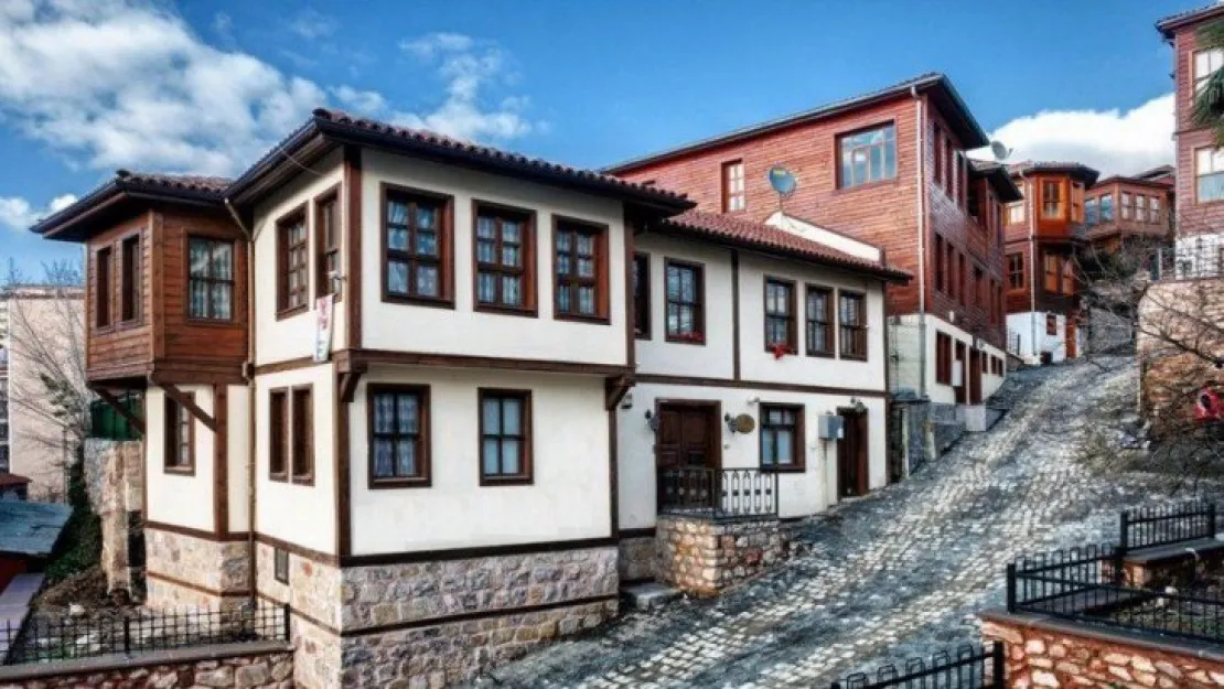 AK Parti, Basın Müzesi'ni yeniden gazetecilere verecek