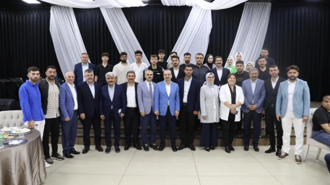 AK Parti'de vefa