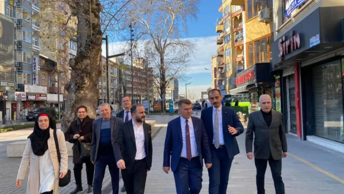 AK Parti İzmit,  vites yükseltti