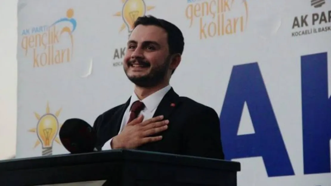 AK Parti Kocaeli'de istifa!