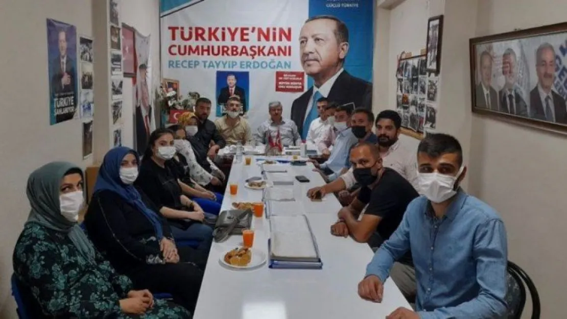 AK Parti mahalle toplantılarına Gebze'den başladı