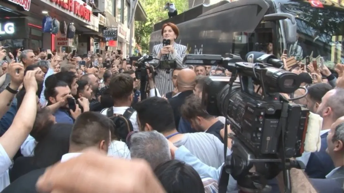 Akşener'in esnaf ziyareti öncesi arbede