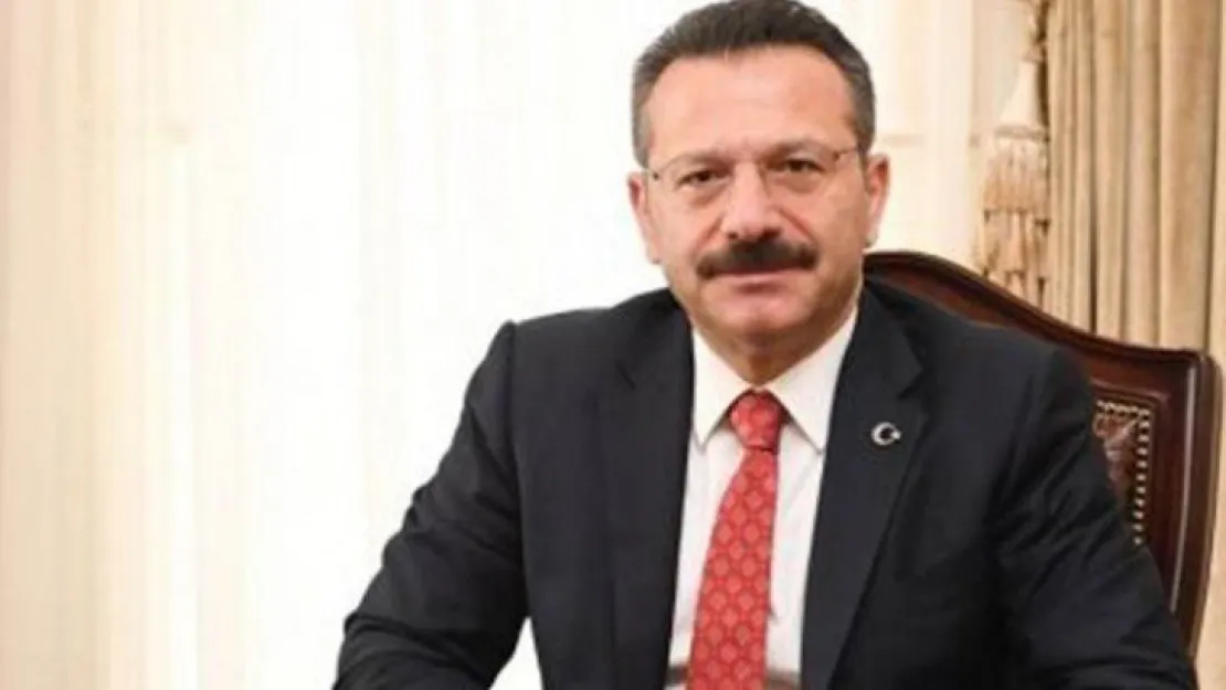 Aksoy'dan sağlıkçılara müjde