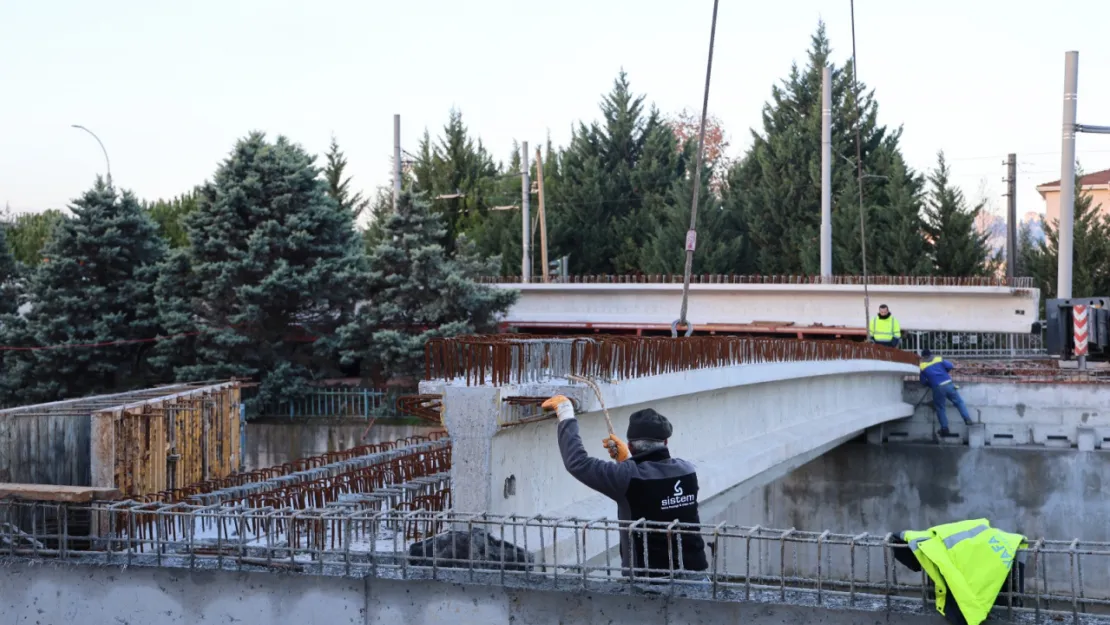 Alikahya tramvayında istikamet Kocaeli Stadı