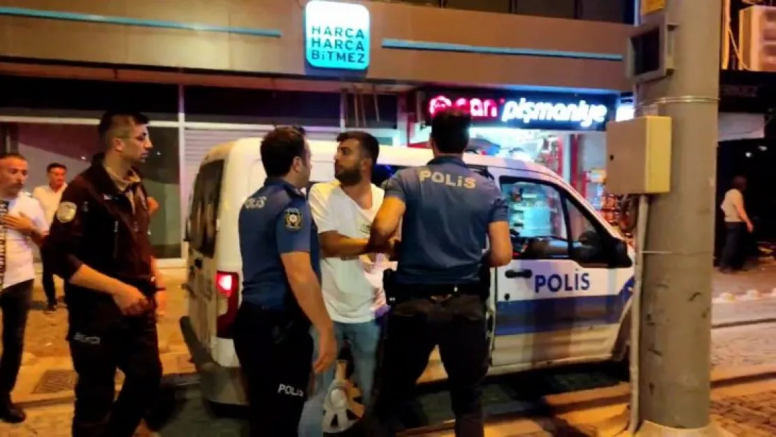 Kavga çıkaran çift gözaltına alındı
