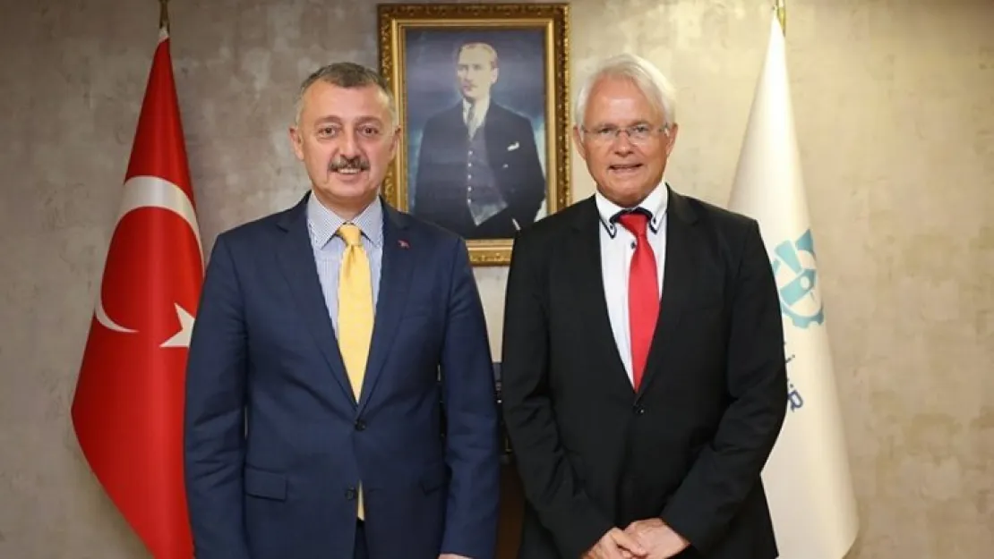 Büyükakın Almanya Başkonsolosu Regenbrecht'i ağırladı