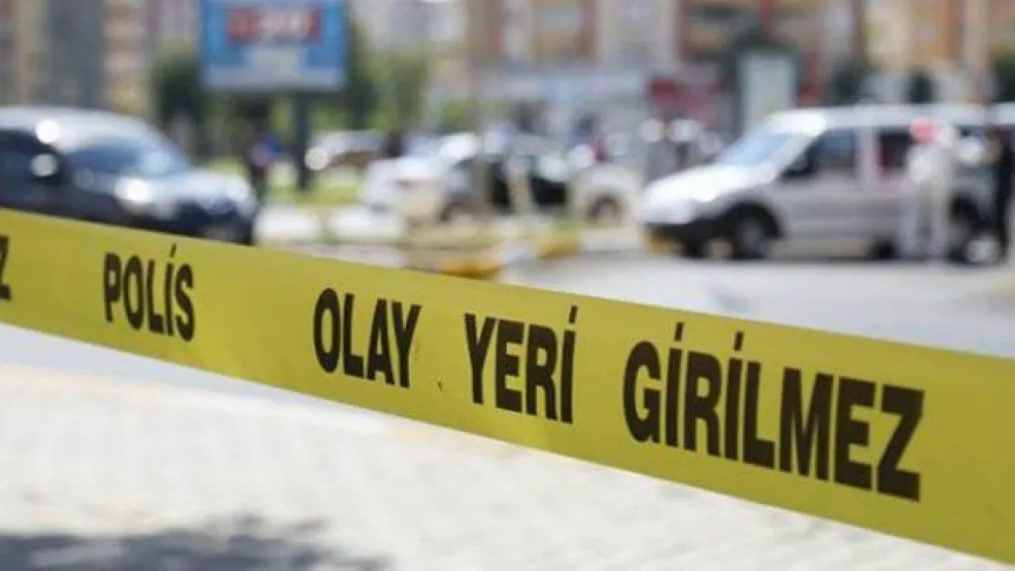 Aracında tüp düzeneği ile intihar etti
