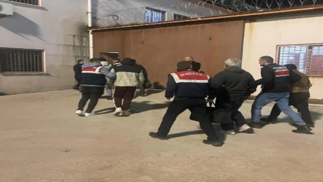 Aranması bulunan 41 şahıs yakalandı