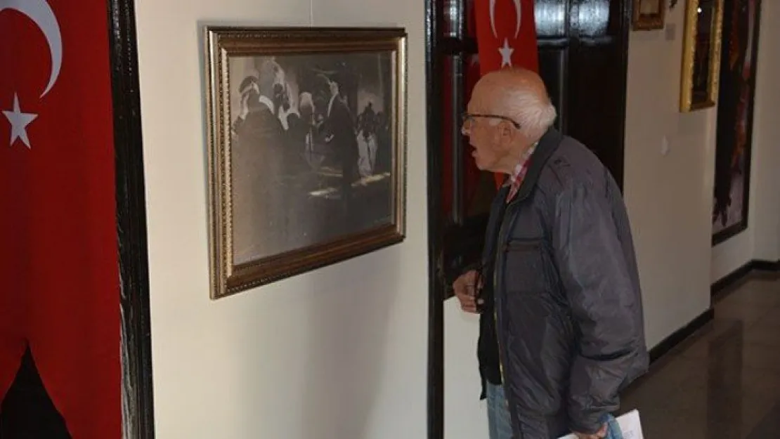 Atatürk Müzesine ziyaret akını