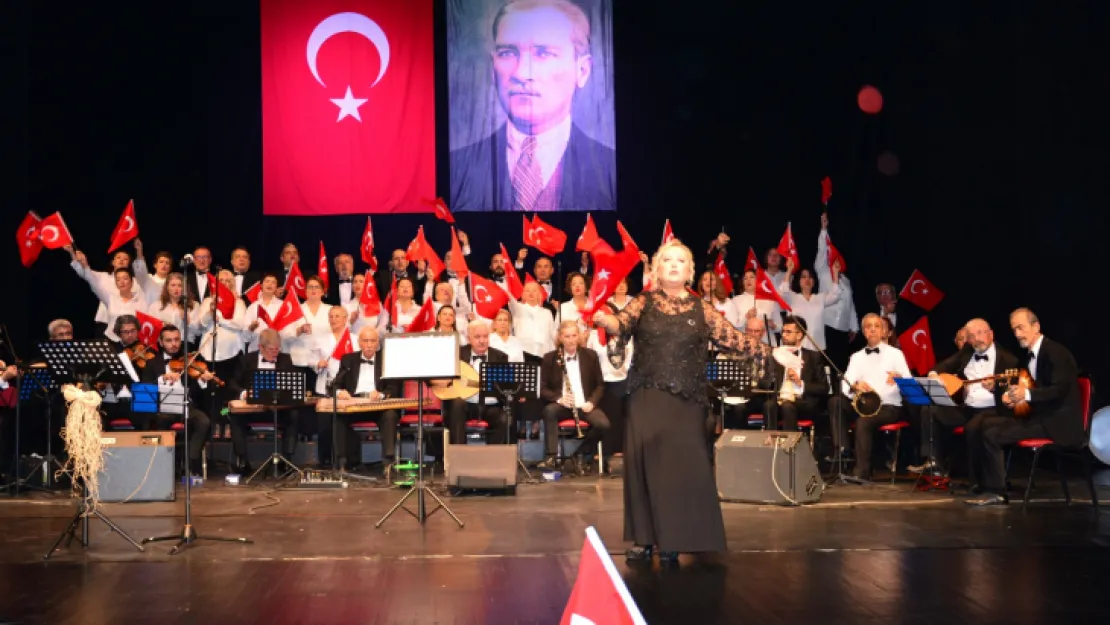 Atatürk'ün sevdiği şarkılar bu konserde söylendi