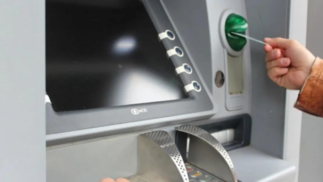 ATM'lerde para çekme ve yatırma sınırı değişti