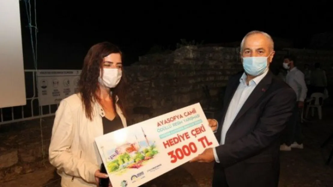 Ayasofya konulu yarışmada ödüller sahiplerini buldu