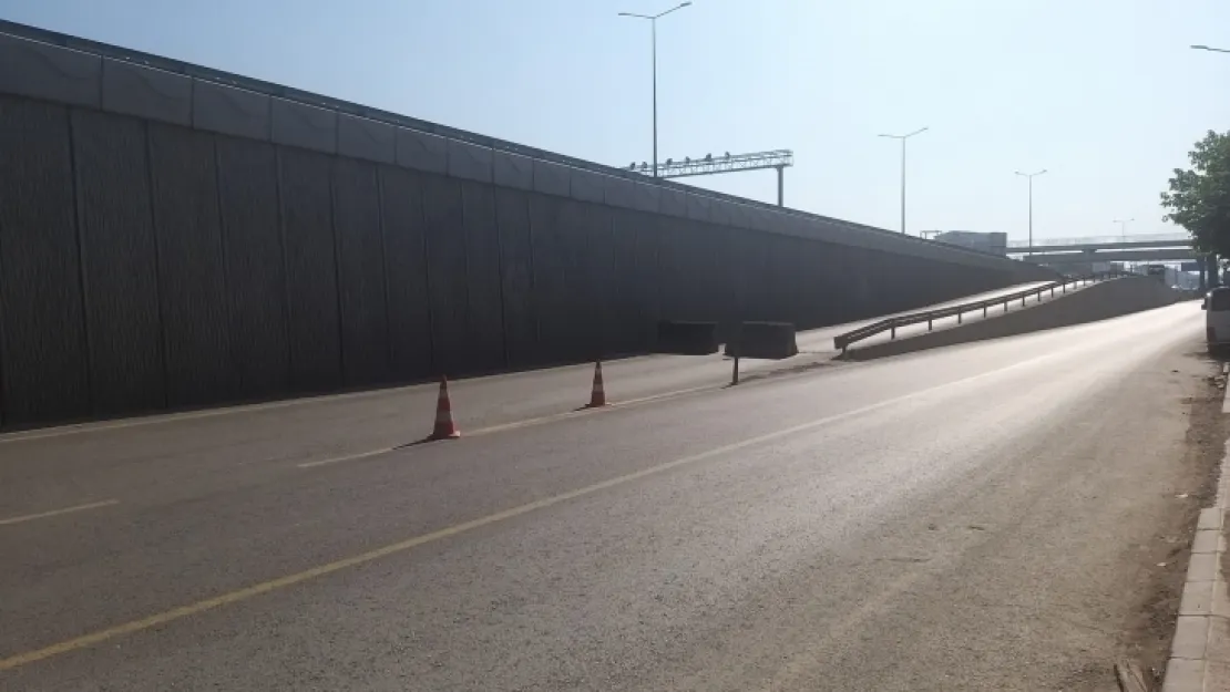 Bağlantı yolu kapatıldı, trafik arttı