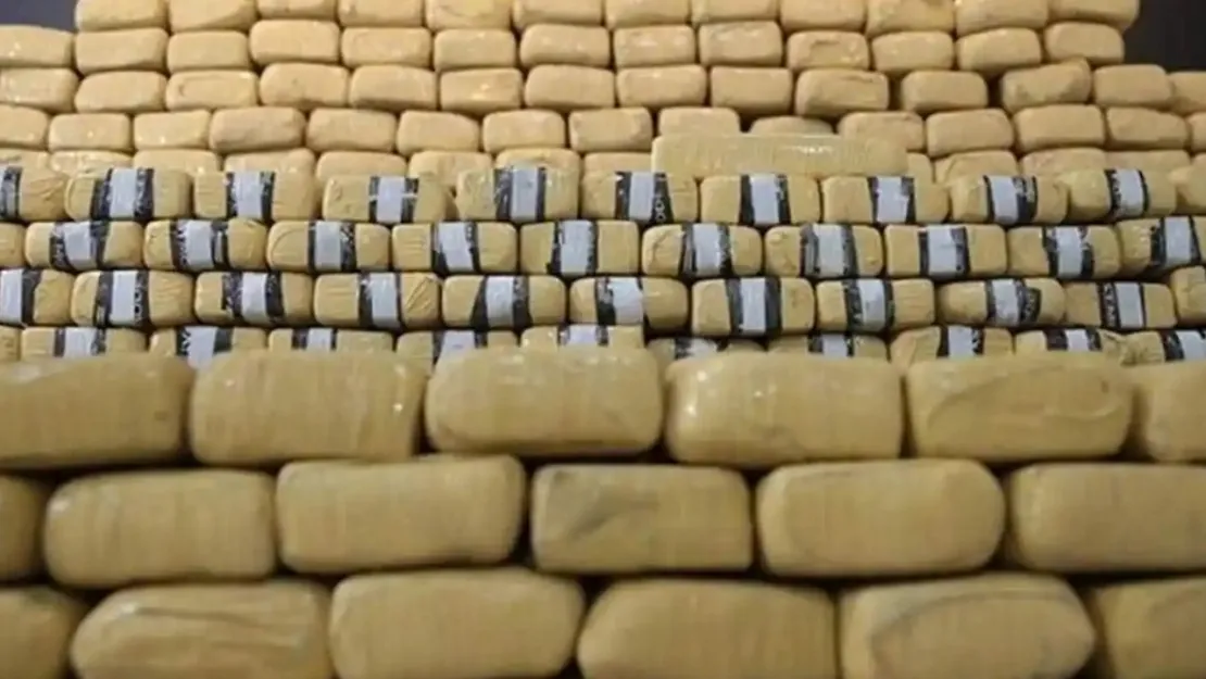Bakan duyurdu: 1 ton 57 kilogram uyuşturucu ele geçirildi