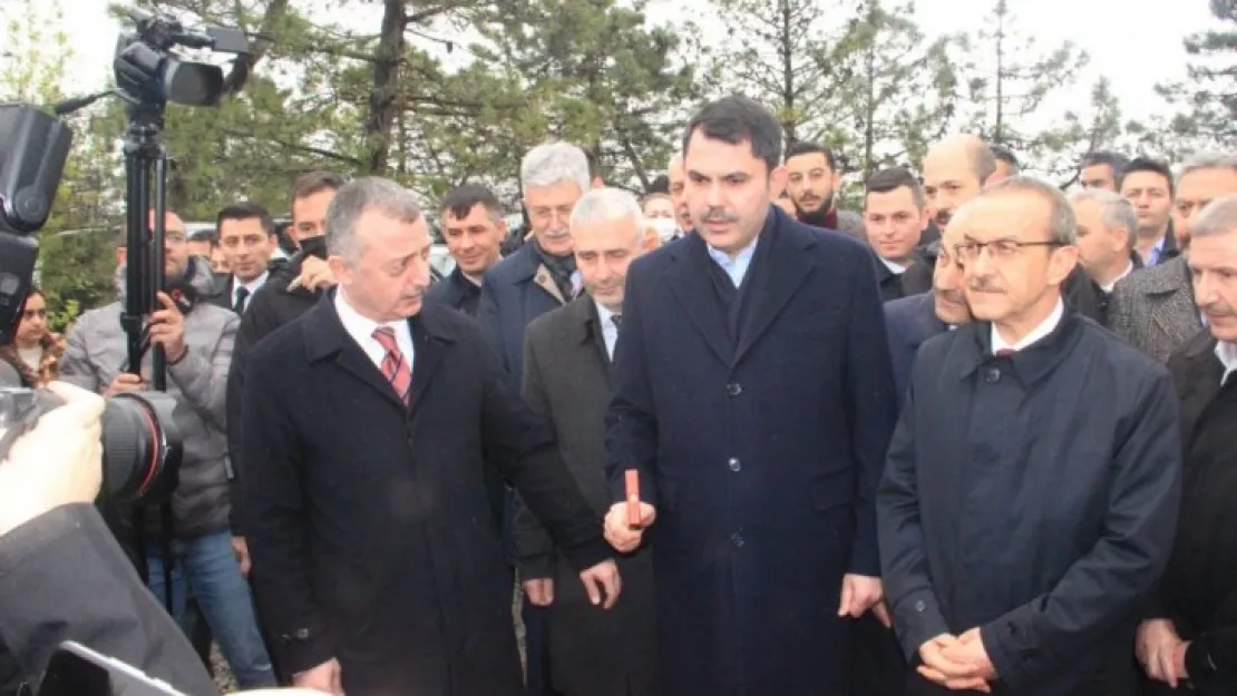 Bakan Kurum: 'Millet bahçeleri toplanma alanı vazifesi de görecek'