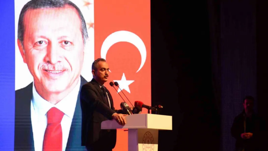 Bakan Özer okul idarecilerine seslendi