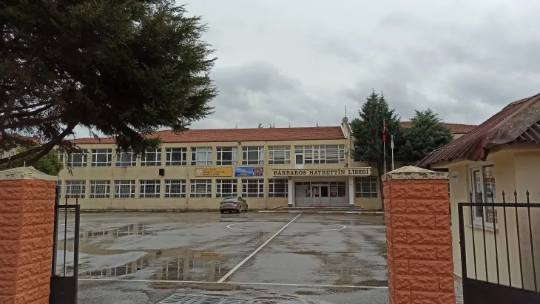 Barbaros Hayrettin Lisesi de yıkılıyor!