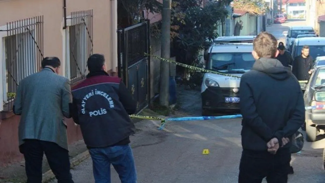 Başiskele'de silahlı kavga!