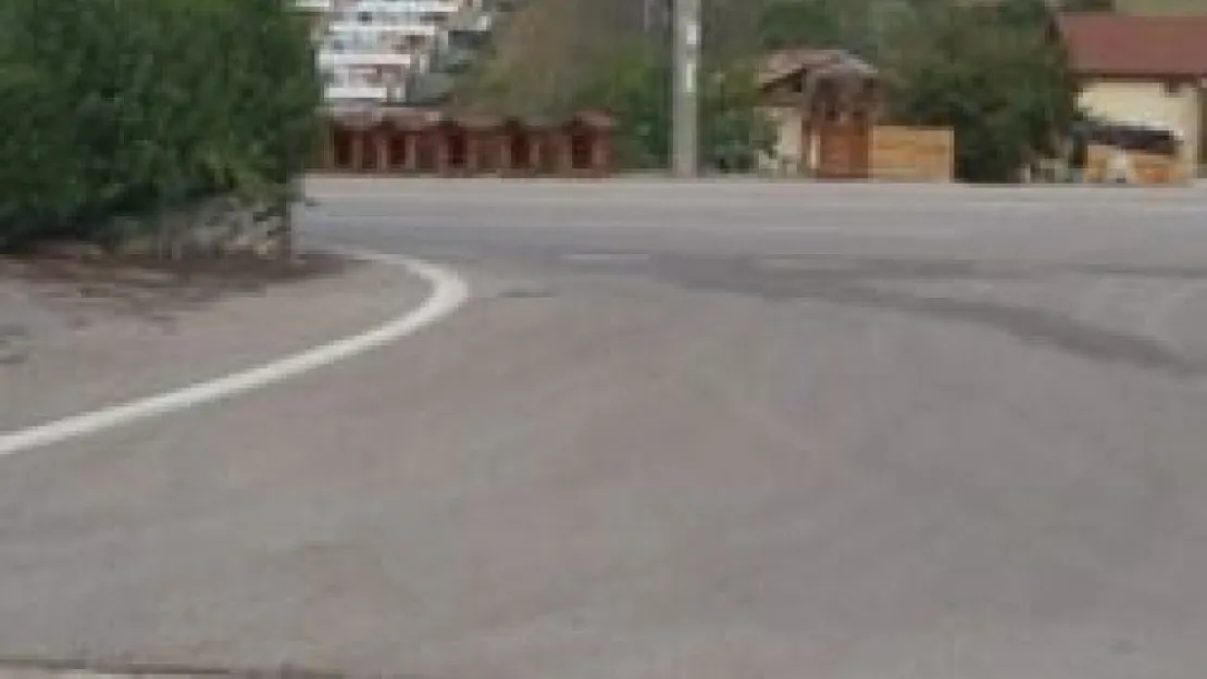 Başiskele'deki kör noktaya dış bükey ayna istiyorlar!